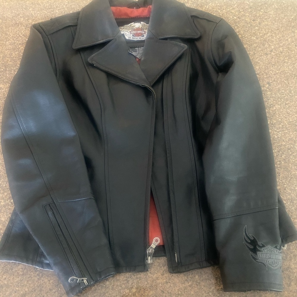 Harley Davidson Women’s Eagle Bling Leather Jacket​​​​​​​​​​ - Picture 4 of 10